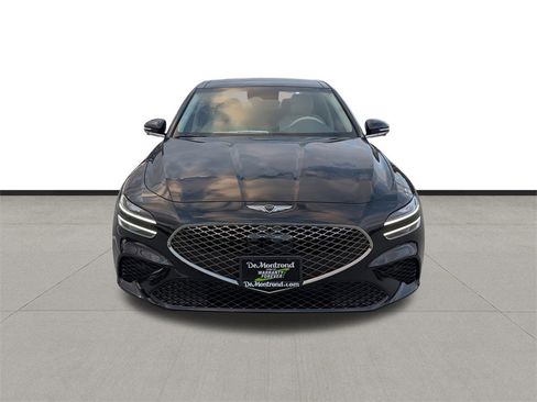 New 2026 Genesis G70 2.5T Prestige image 2