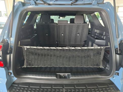 Used 2025 Toyota 4Runner TRD Off-Road AWD/4WD image 14