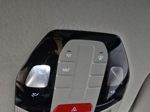 Used 2025 Kia K4 FWD image 26