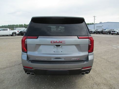 New 2026 GMC Yukon AT4 Ultimate AWD/4WD image 5