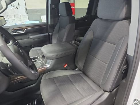 New 2026 Chevrolet Silverado 1500 RST AWD/4WD image 15