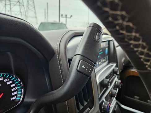 Used 2018 GMC Sierra 1500 SLT w/ SLT Premium Package image 19