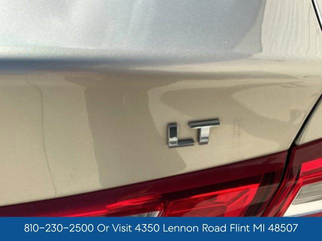 Used 2016 Chevrolet Malibu LT FWD image 30