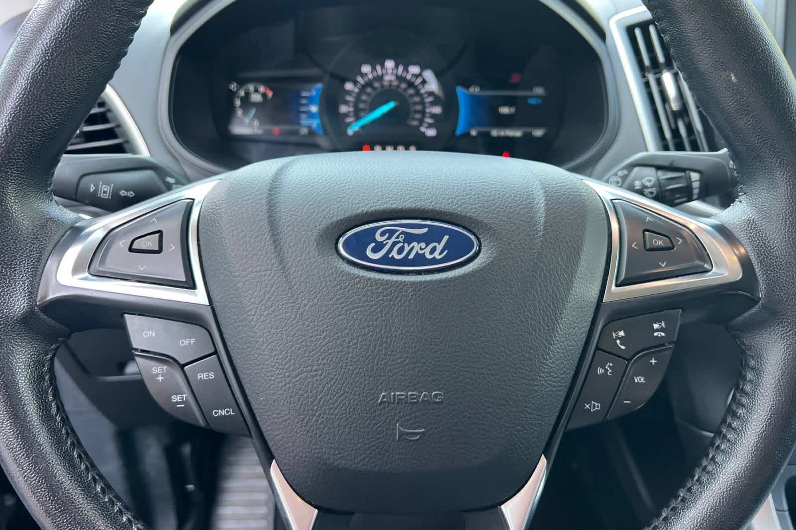 Certified 2024 Ford Edge SEL AWD/4WD image 24