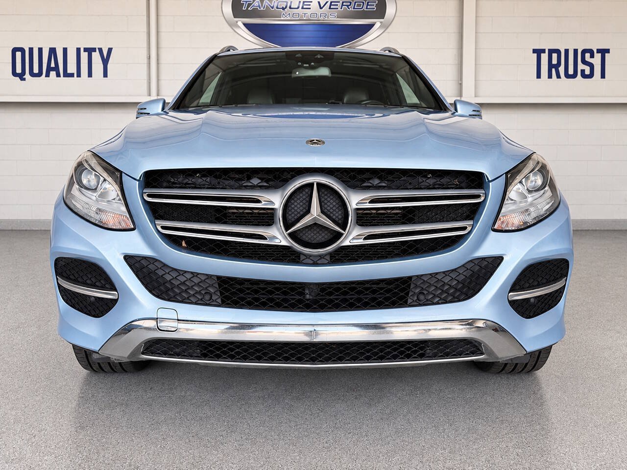 Used 2018 Mercedes-Benz GLE 350 4MATIC image 3