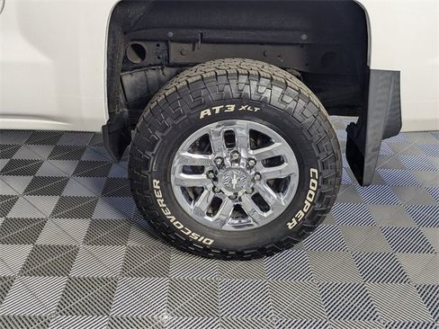 Used 2019 Chevrolet Silverado 2500 LTZ w/ Duramax Plus Package image 8