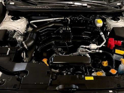 Used 2024 Subaru Crosstrek 2.0i Premium image 10