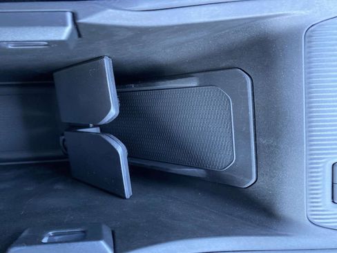 New 2026 Jeep Cherokee Laredo image 10