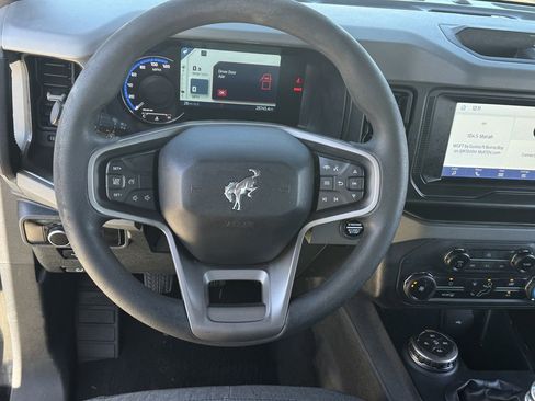 Used 2023 Ford Bronco 2-Door w/ Sasquatch Package AWD/4WD image 13