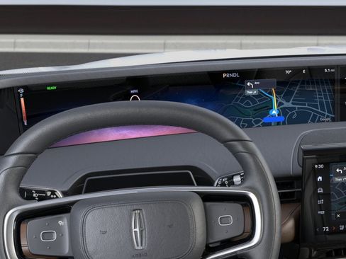 New 2026 Lincoln Nautilus Reserve AWD/4WD image 13