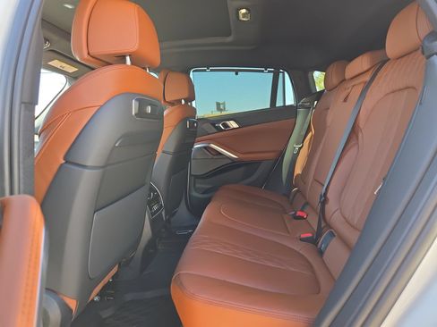 New 2027 BMW X6 xDrive40i w/ Executive Package AWD/4WD image 13