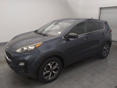 Used 2021 Kia Sportage LX AWD/4WD image 2