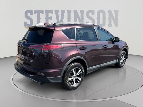 Used 2017 Toyota RAV4 XLE w/ Carpet Mat Package AWD/4WD image 5