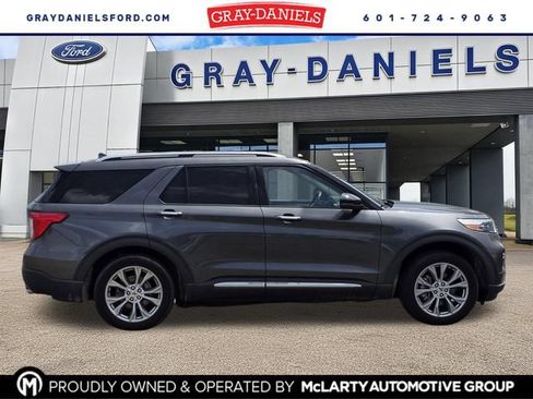 Used 2020 Ford Explorer Limited RWD image 1