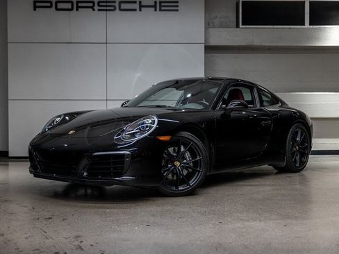 Used 2018 Porsche 911 Carrera image 15