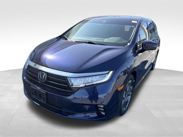 Used 2023 Honda Odyssey Elite image 4