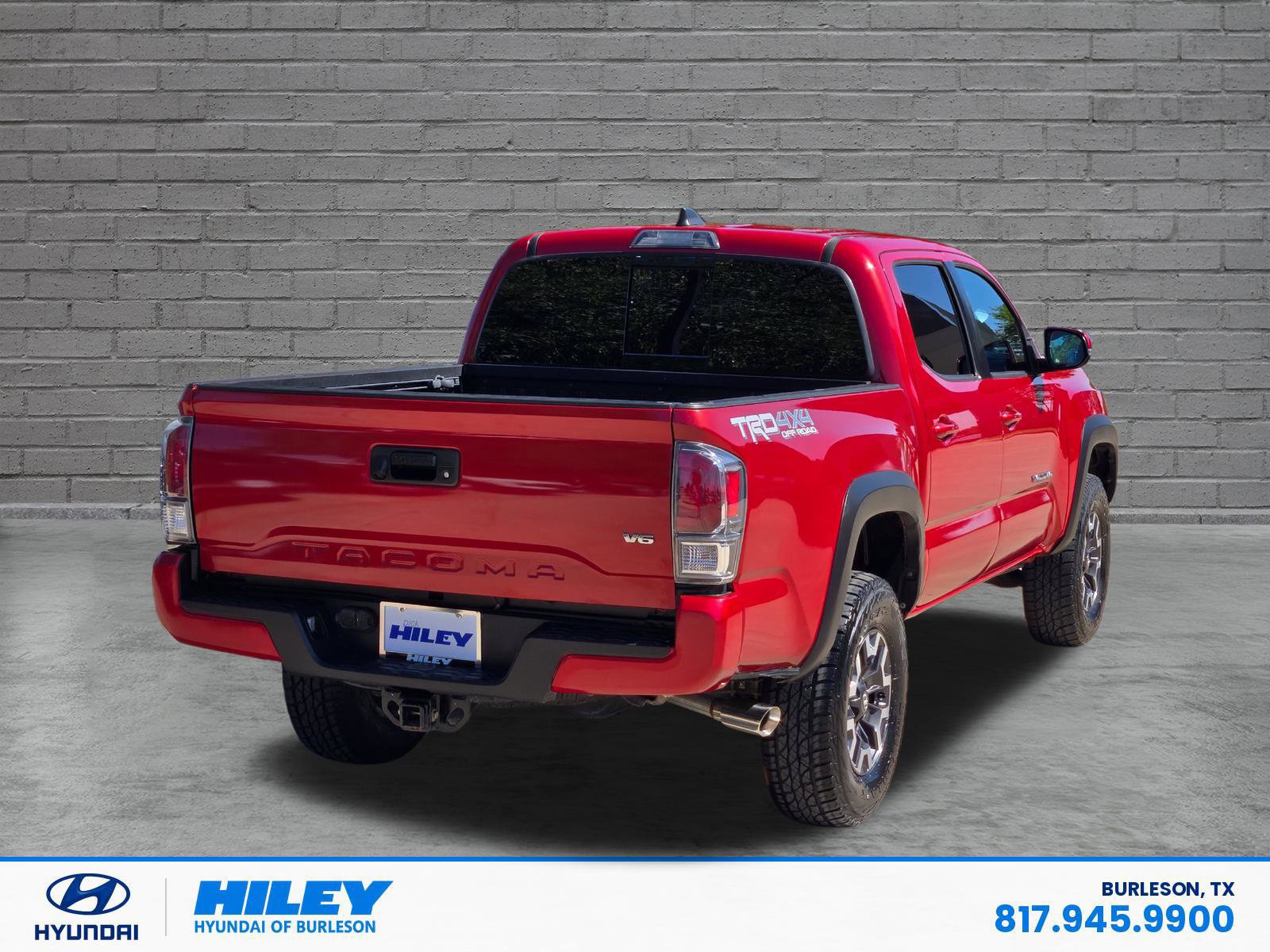 Used 2021 Toyota Tacoma TRD Off-Road AWD/4WD image 4