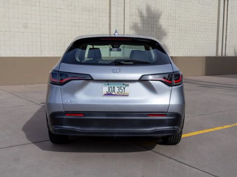 Used 2023 Honda HR-V LX image 5