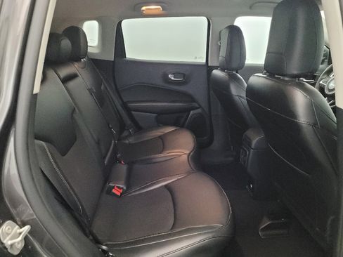 Used 2021 Jeep Compass Latitude AWD/4WD image 19