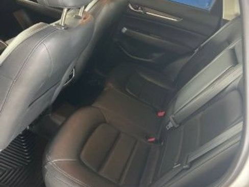 Used 2019 MAZDA CX-5 Grand Touring FWD image 4