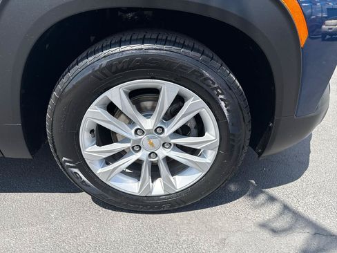Used 2021 Chevrolet TrailBlazer LS FWD image 27