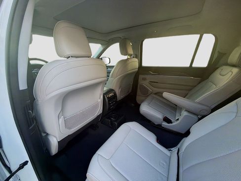 Used 2023 Jeep Grand Cherokee L Overland image 25