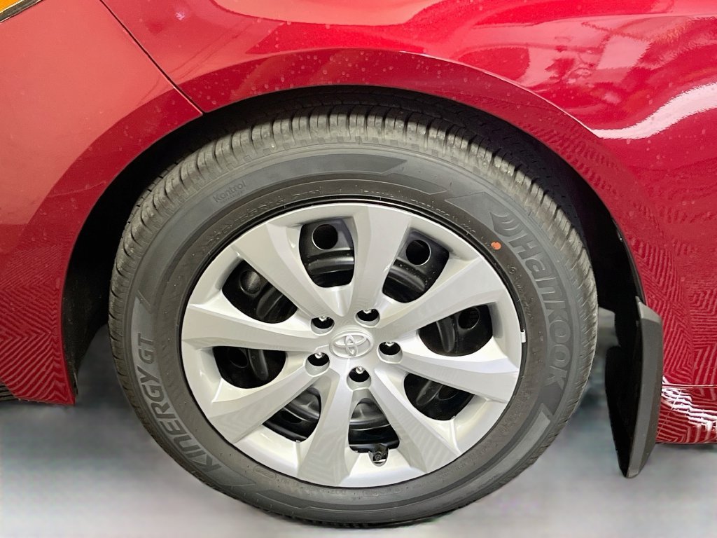 New 2027 Toyota Corolla LE FWD image 11