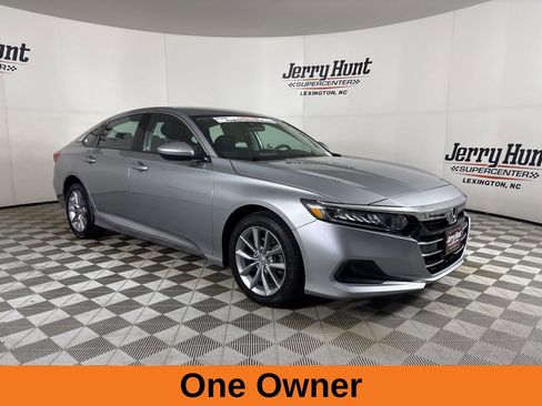 Used 2022 Honda Accord LX image 4