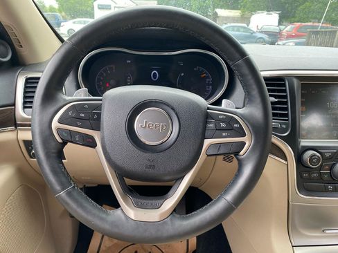 Used 2014 Jeep Grand Cherokee Limited RWD image 16