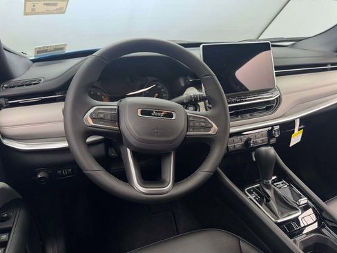 New 2026 Jeep Compass Limited image 23