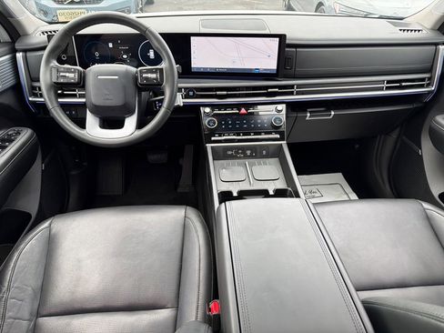 Used 2025 Hyundai Santa Fe Limited image 23
