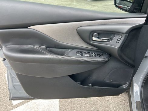 Used 2024 Nissan Murano SL FWD image 18