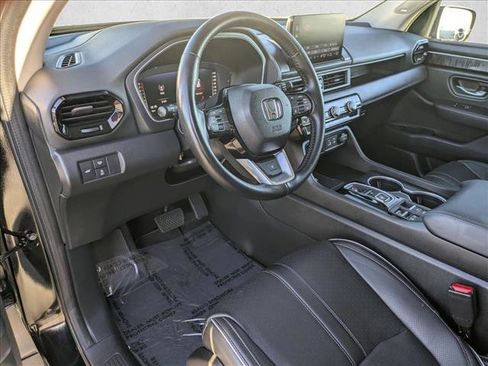 Used 2024 Honda Pilot Elite image 10