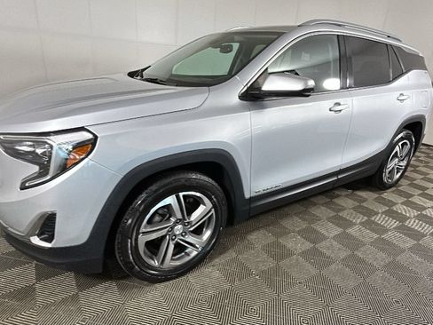 Used 2021 GMC Terrain SLT FWD image 8