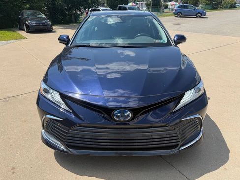 Certified 2022 Toyota Camry XLE w/ Cold Weather Package FWD image 8