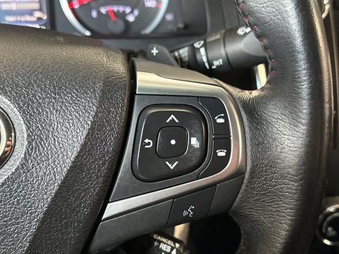 Used 2017 Toyota Camry SE FWD image 26