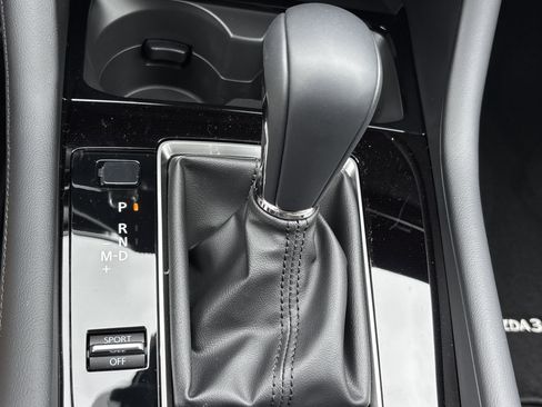 New 2026 MAZDA MAZDA3 2.5 Turbo Sedan w/Premium Plus image 37