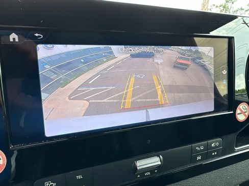 Used 2025 Mercedes-Benz Sprinter 2500 image 21