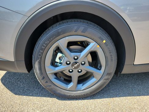 New 2026 Kia K4 LXS image 24