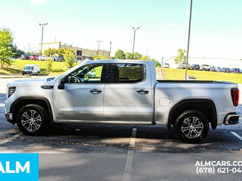 Used 2025 GMC Sierra 1500 SLT RWD image 6