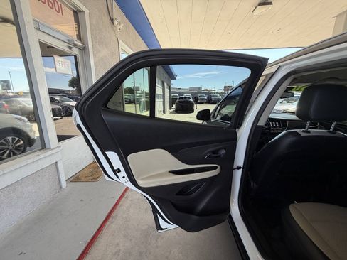 Used 2019 Buick Encore Preferred FWD image 10