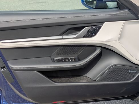 New 2025 Porsche Taycan image 13