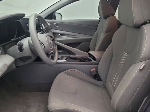 Used 2021 Hyundai Elantra SEL w/ Cargo Package image 17