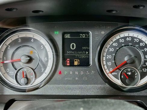 Used 2018 RAM 1500 Express RWD image 14