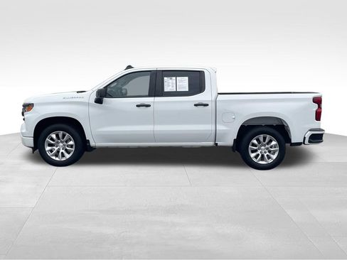 Used 2022 Chevrolet Silverado 1500 Custom RWD image 7