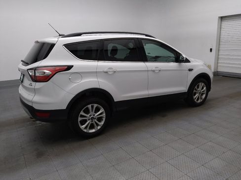 Used 2018 Ford Escape SE image 10