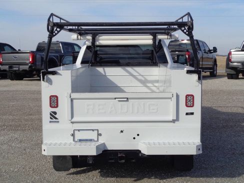 Used 2022 Ford F250 XL w/ Power Equipment Group image 8