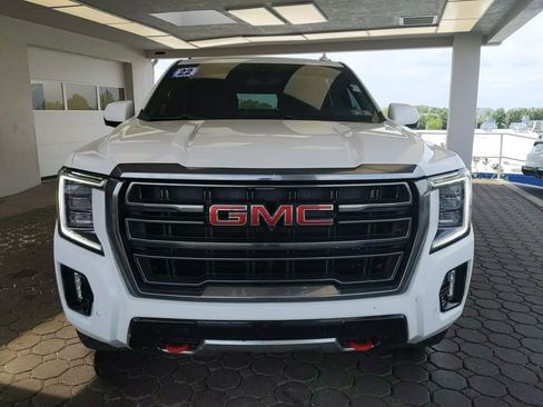 Used 2022 GMC Yukon AT4 AWD/4WD image 2
