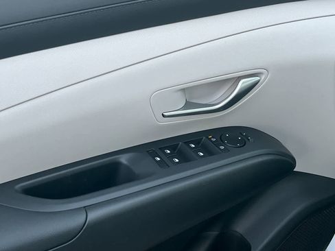 New 2026 Hyundai Tucson SEL image 12
