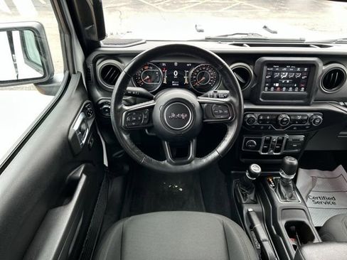Used 2023 Jeep Wrangler Unlimited Sport AWD/4WD image 23
